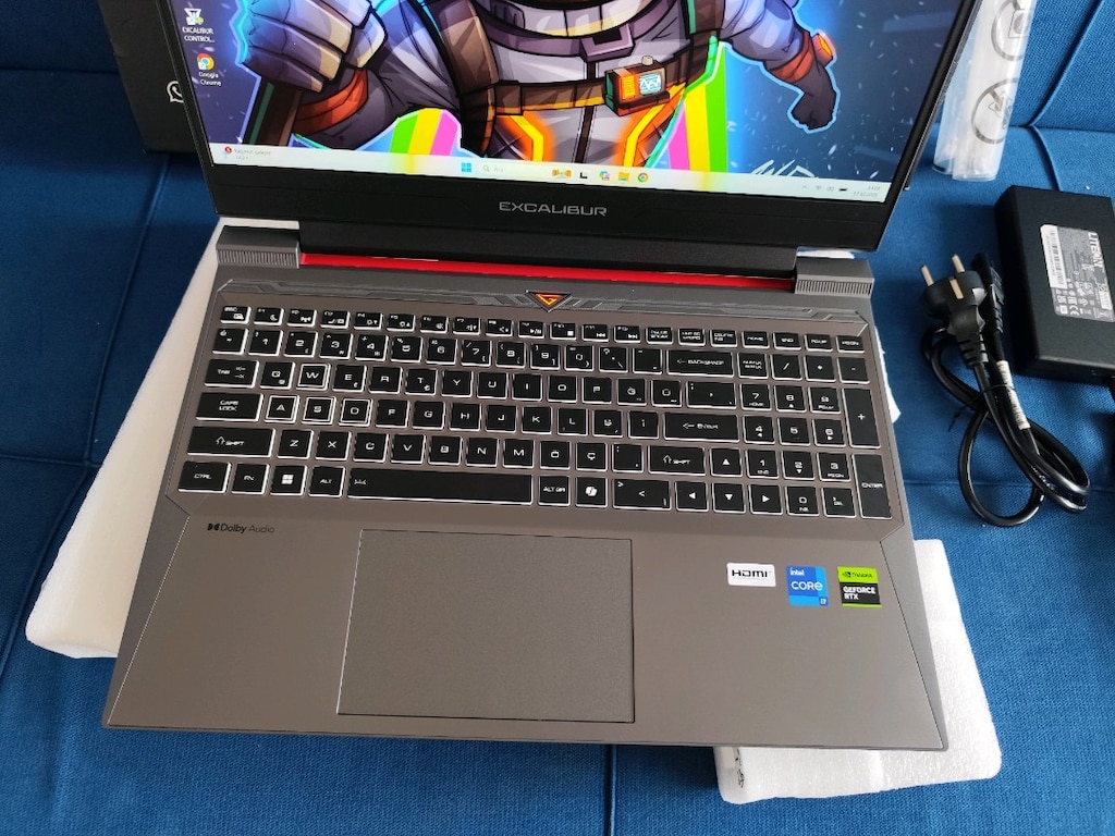 RTX 5060 + 32 GB RAM + 2 TB SSD - İ7 13620H Excalibur Gaming Laptop - 9