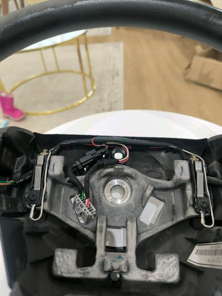 Megane 3 direksiyon simidi - 2