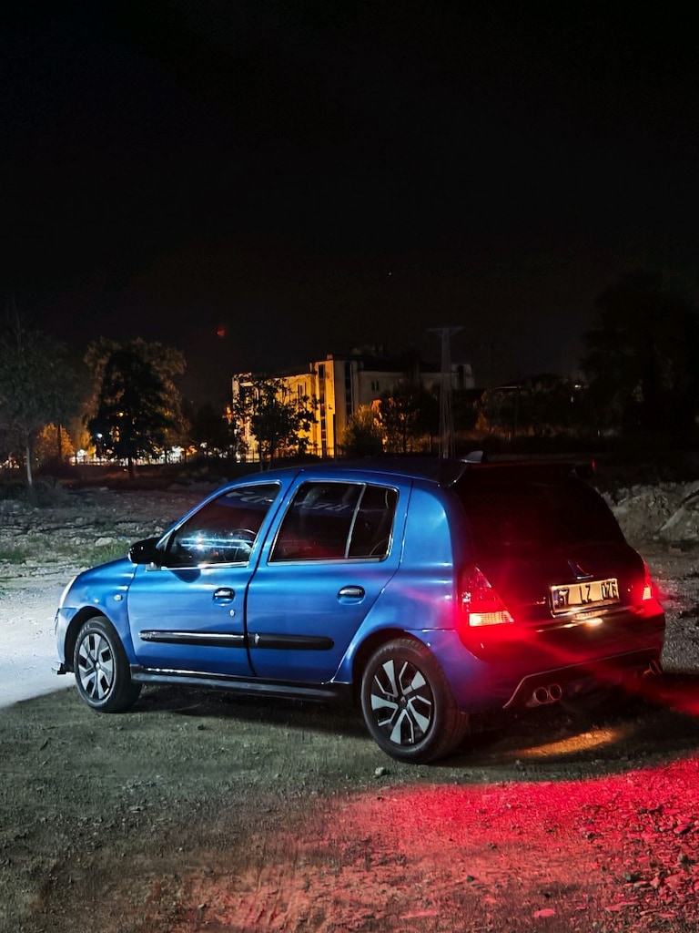 Renault Clio 2 Benzinli 1.2 16V - 4