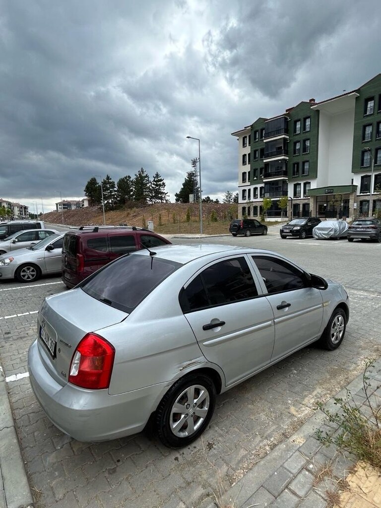 HYUDAİ ACCENT ERA 1.5 CRDİ - 4