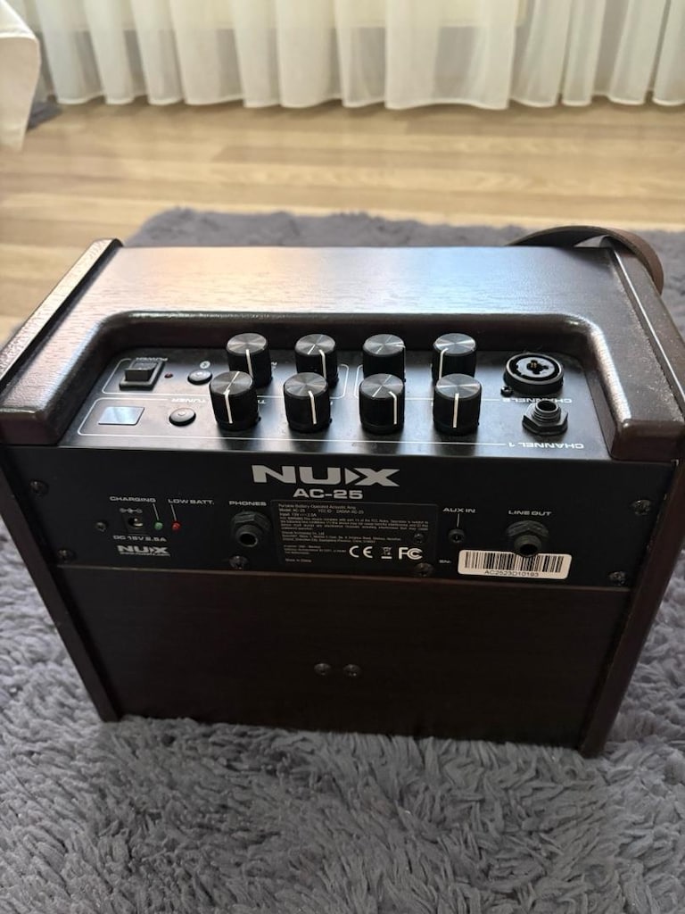 NUX AC-25 Akustik Gitar Amfisi - 4
