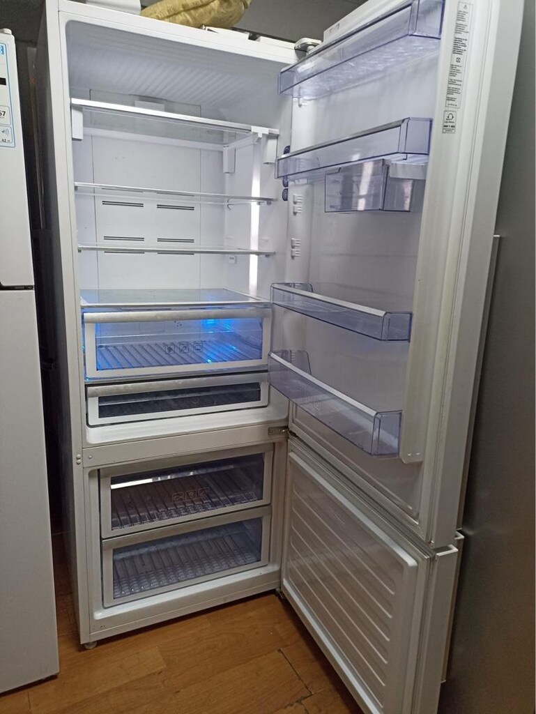 Sıfırdan Farksız 540 Litre Geniş Hacimli Beko Buzdolabı! - 10