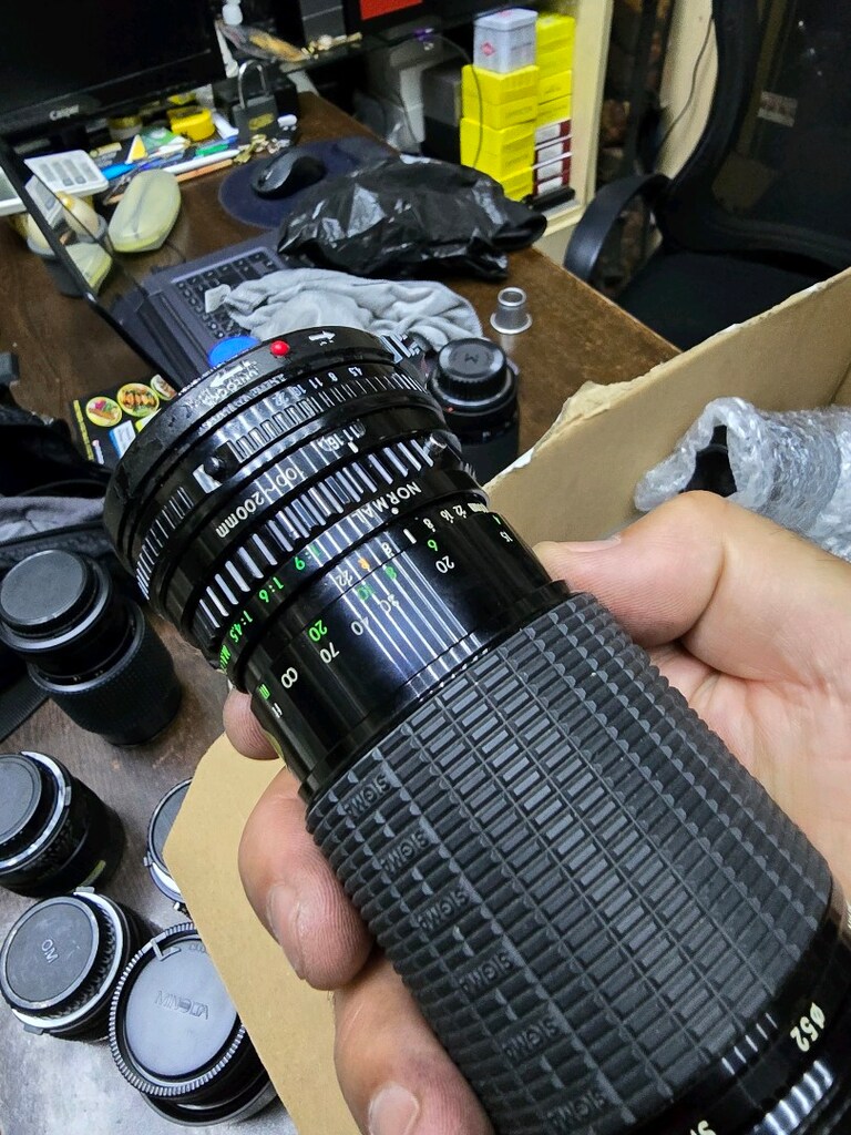 Canon FD - Sigma 100-200mm f4.5 ANALOG - 2