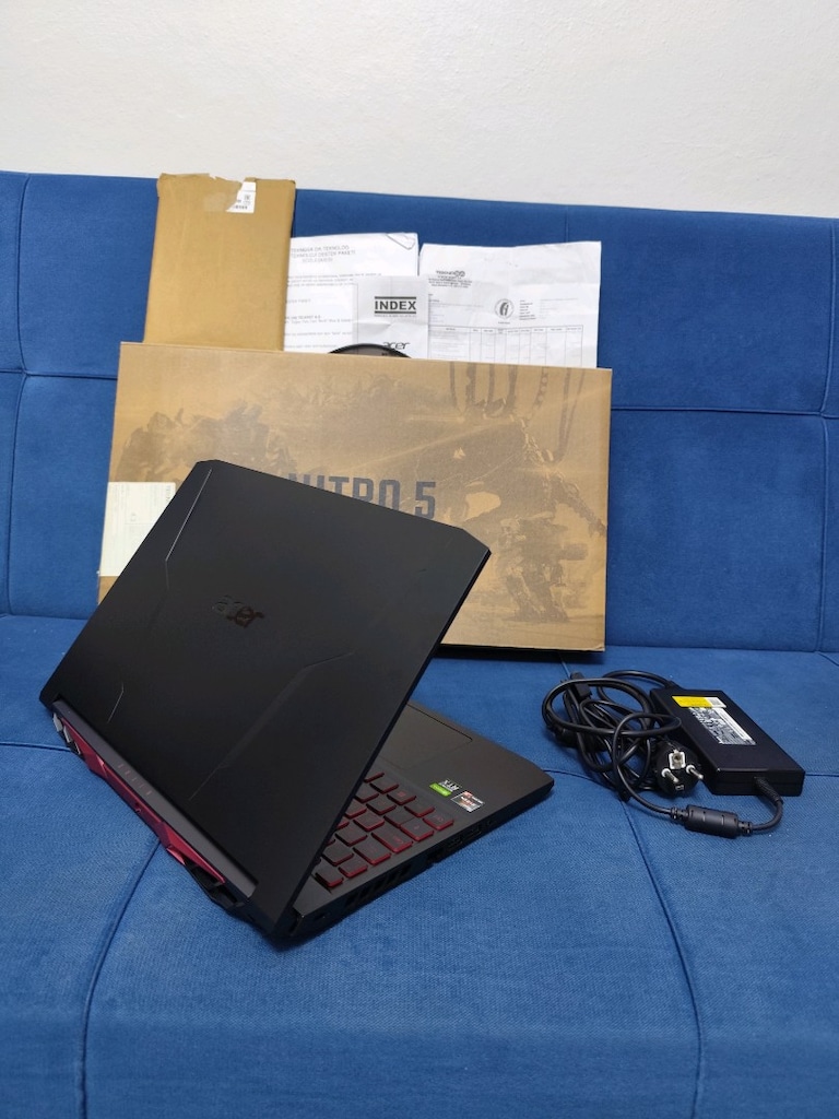 RYZEN 5 5600H + 4 GB RTX 3050 + 16 GB RAM+ 512 SSD - 9