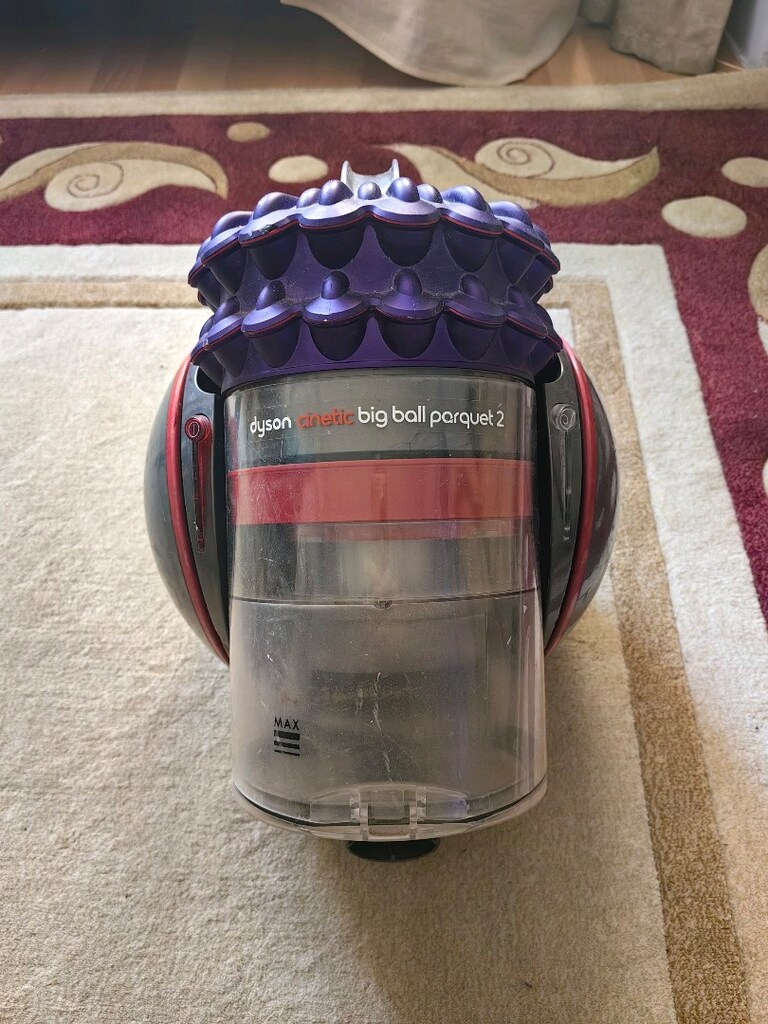 dyson cinetic big ball parquet 2 sorunsuz çalışıyor diğer parçalar yok - 3