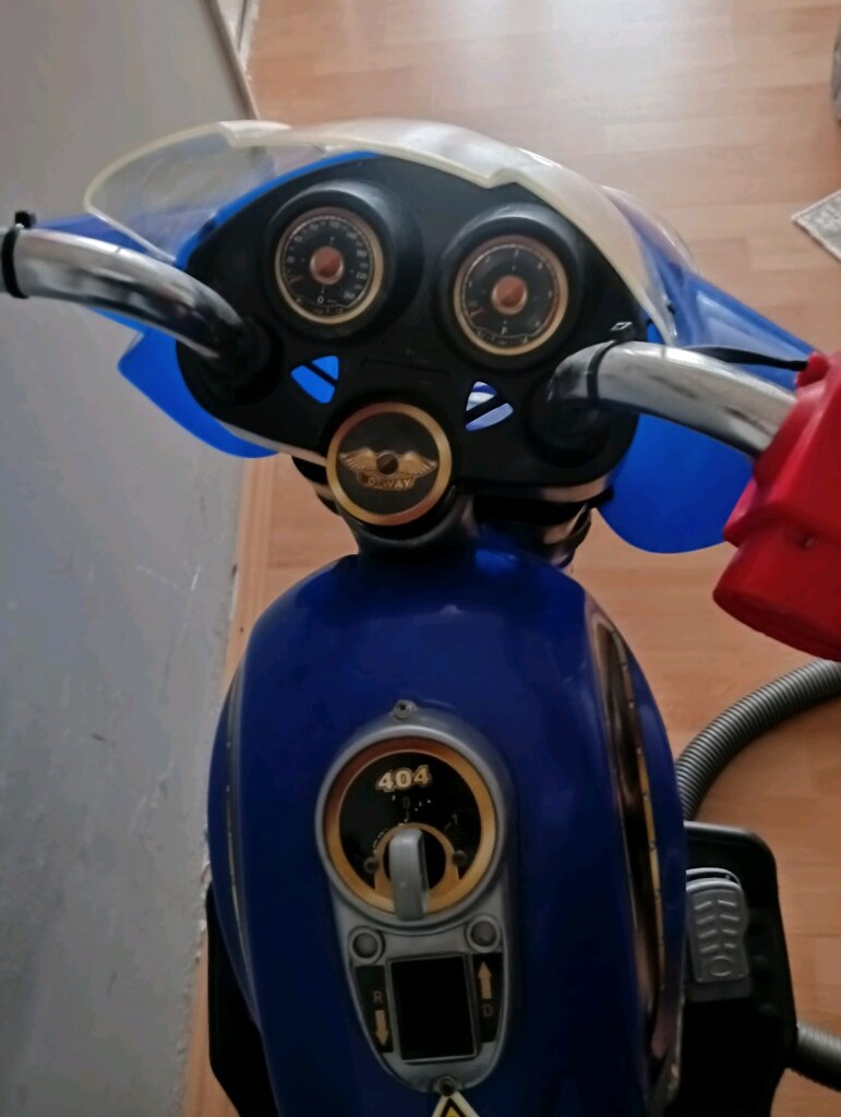 oyuncak akülü motor - 4