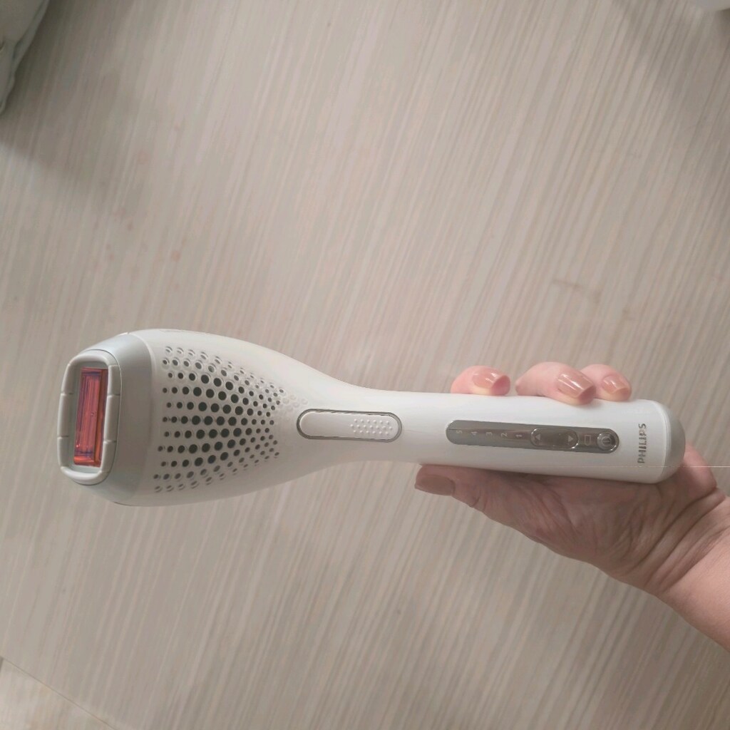 Philips IPL - 6