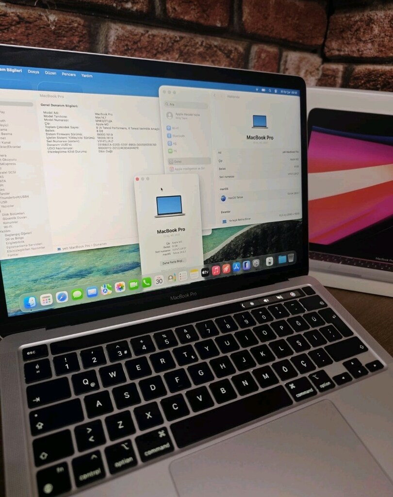 MACBOOK PRO M2 8.CB.RAM 512CBSSD TERTEMİZ KUTU İÇİ - 2