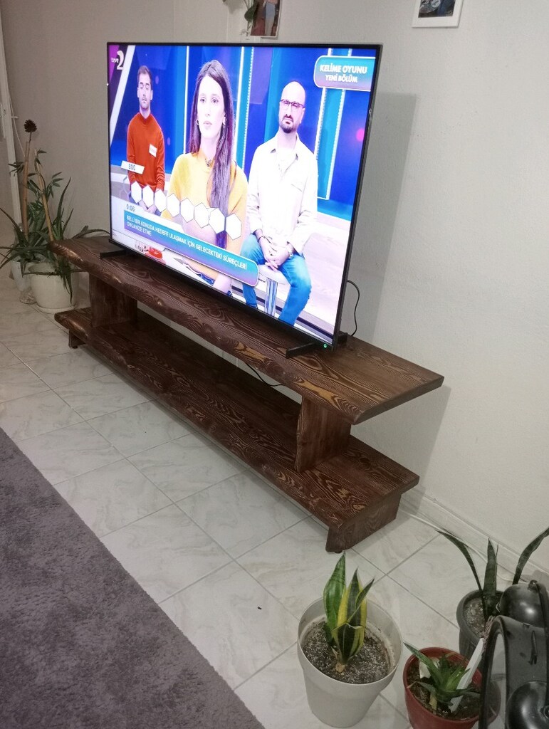 Ahşap TV ünitesi - 2