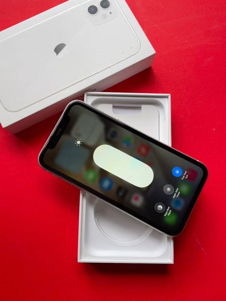 Iphone 11 - 3