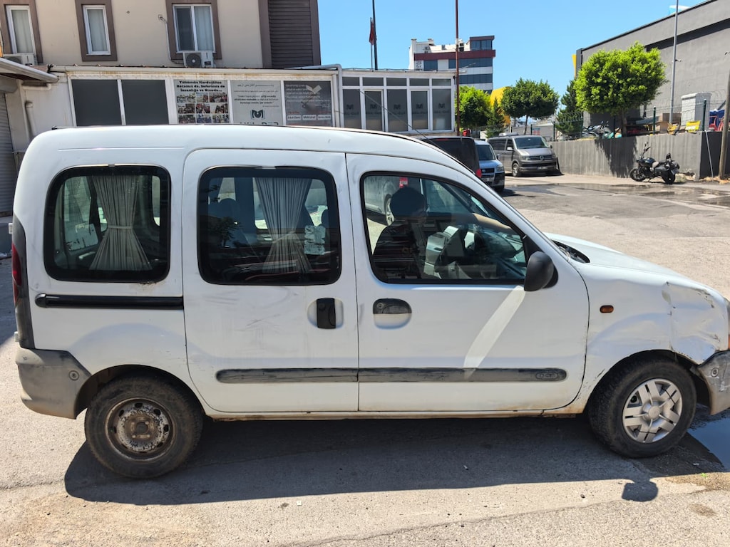 ANTALYADAN ACİL SATILIK KANGOO 1.9 DİZEL MANUEL OTOMOBİL RUHSATLI - 20