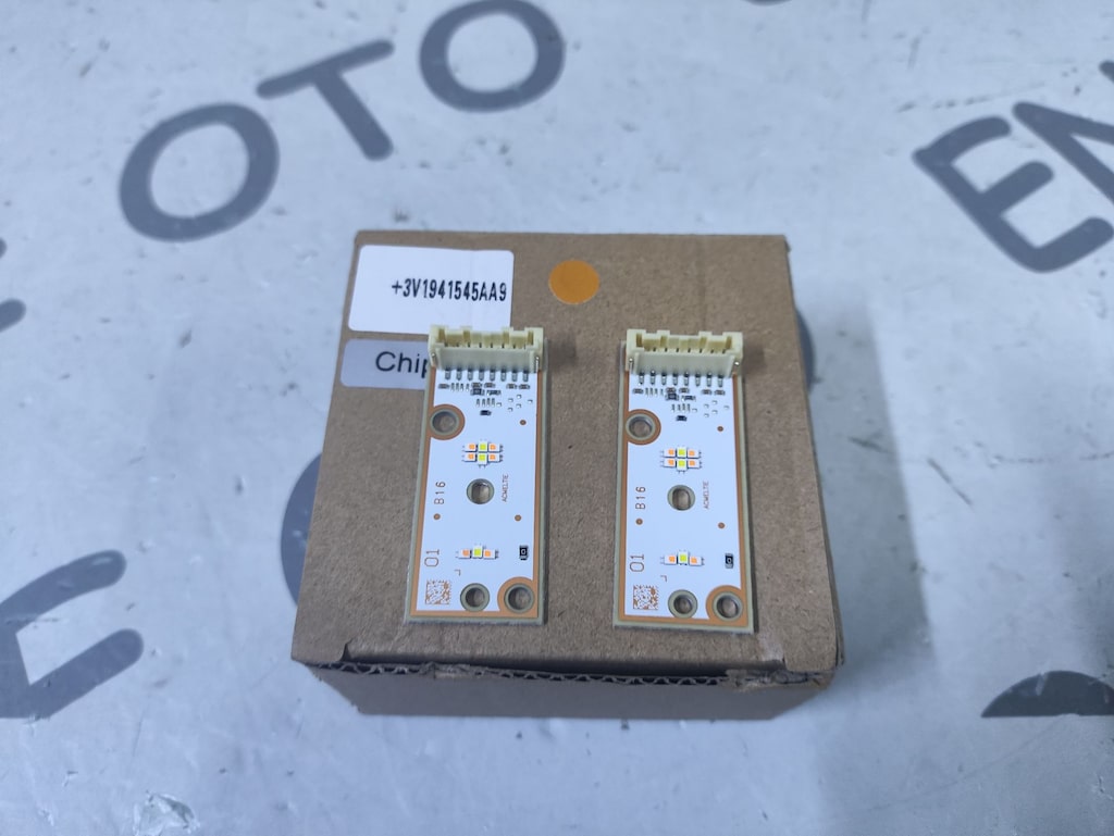 SUPERB GÜNDÜZ SAĞ SOL LED FAR LED KÖŞE BEYİN MODÜL 3V1941645A - 3