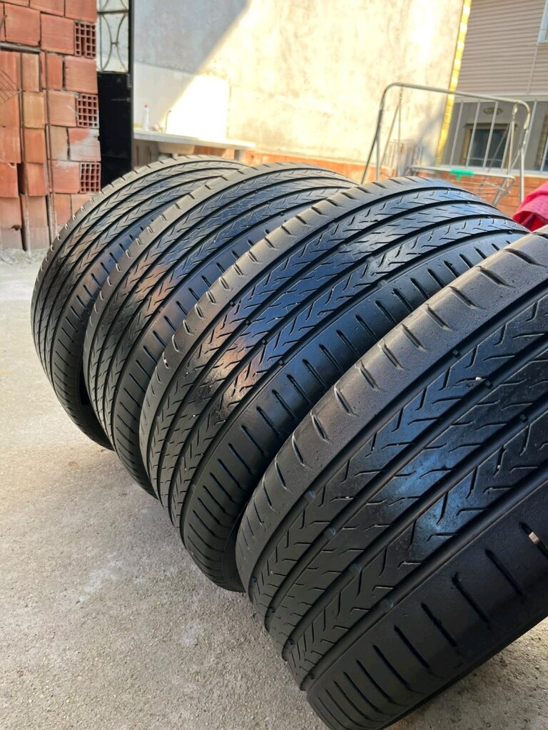 235 50 18 Continental yazlık lastik takımı - 2