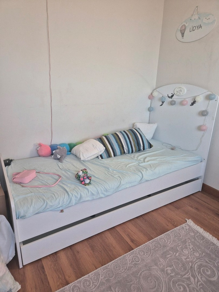 Çilek bebek odasi takimi - 4