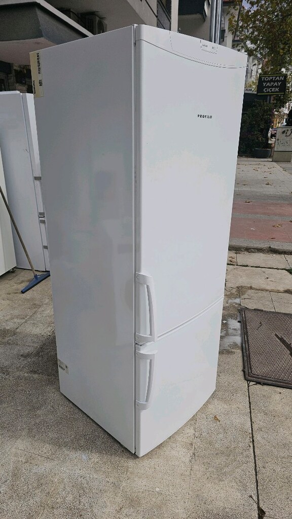 TEKNİK SERVİSTEN PROFİLO BUZDOLABI - 3