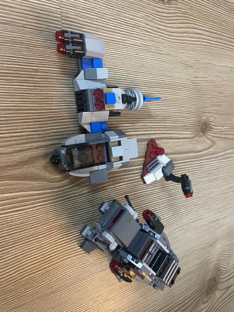 LEGO Star Wars 75195 Ski Speeder - 5