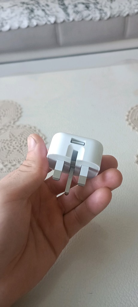 APPLE ŞARJ ADAPTÖRÜ - 7