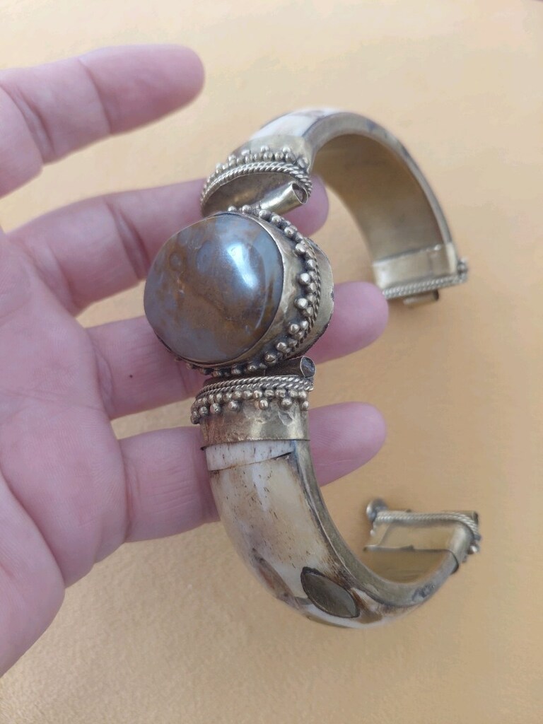 Koleksiyonluk Otantik Mısır / Bedevi İşi Kemik Kakma & Pirinç Akik - 5