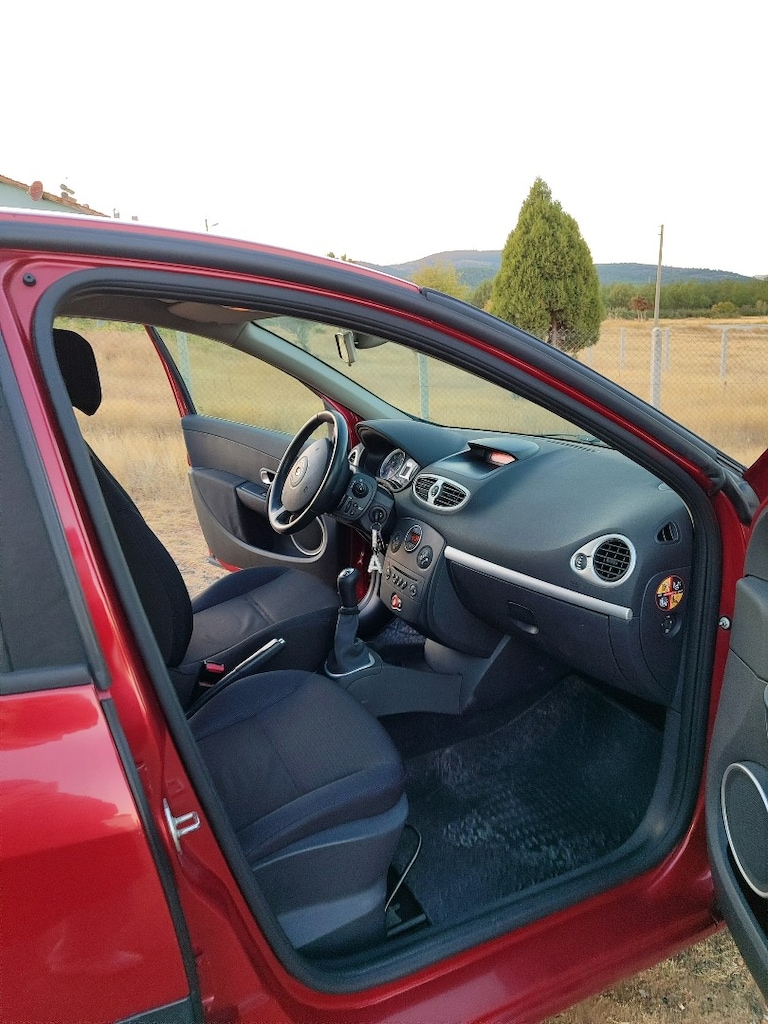 Bayandan Temiz Clio - 12