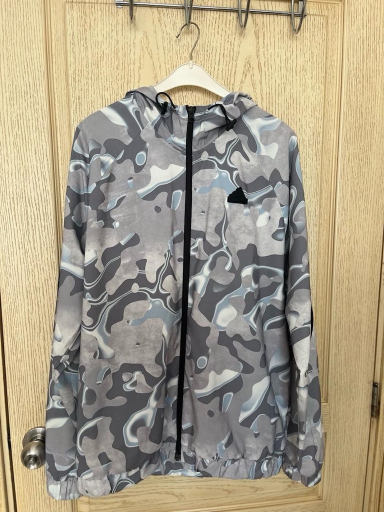 Adidas Gri Kamuflaj Desenli Özel Seri Ceket - 3