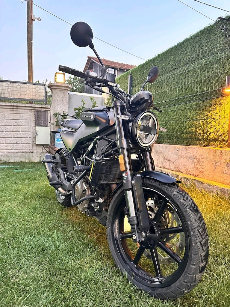 husqvarna svartpilen 250 - 3