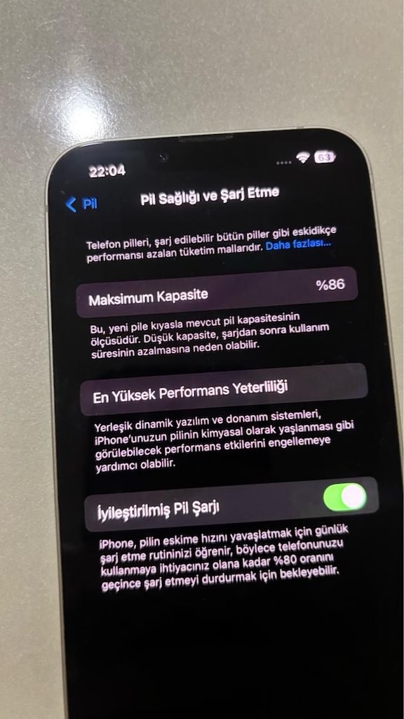 İphone 13 beyaz - 3