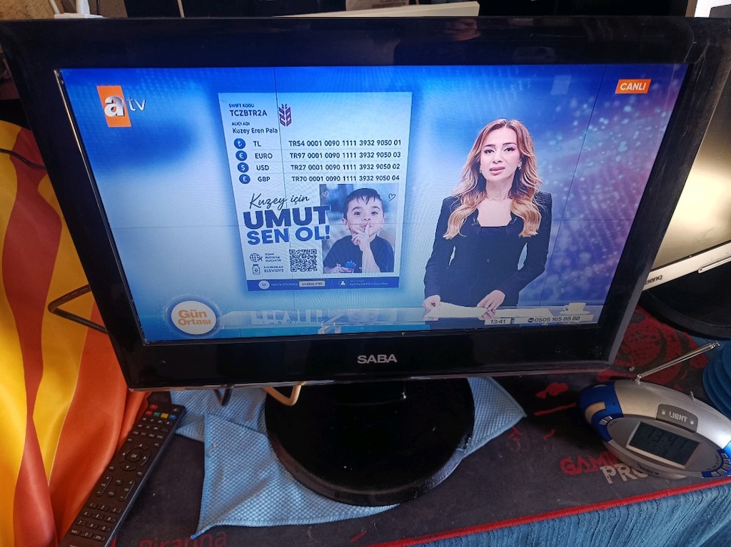 SABA LED HDMI VGA USB Monitör& TV 17" - 17
