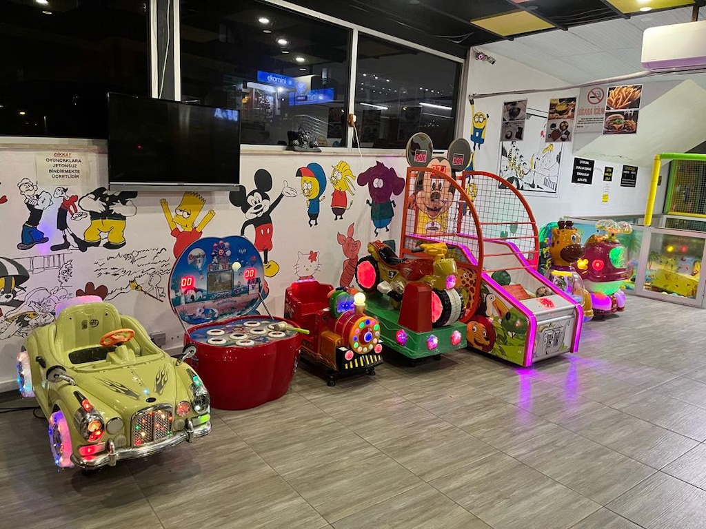 ÇOCUK OYUN ALANI VE KAFE - 7
