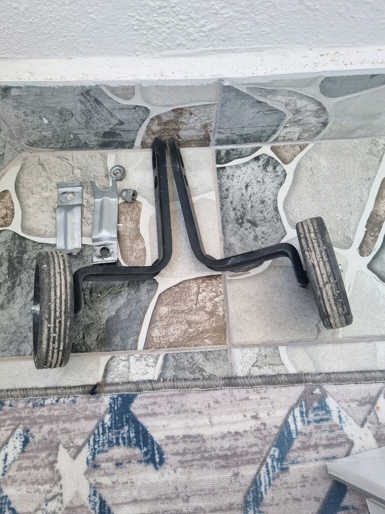 yardımcı teker - 2