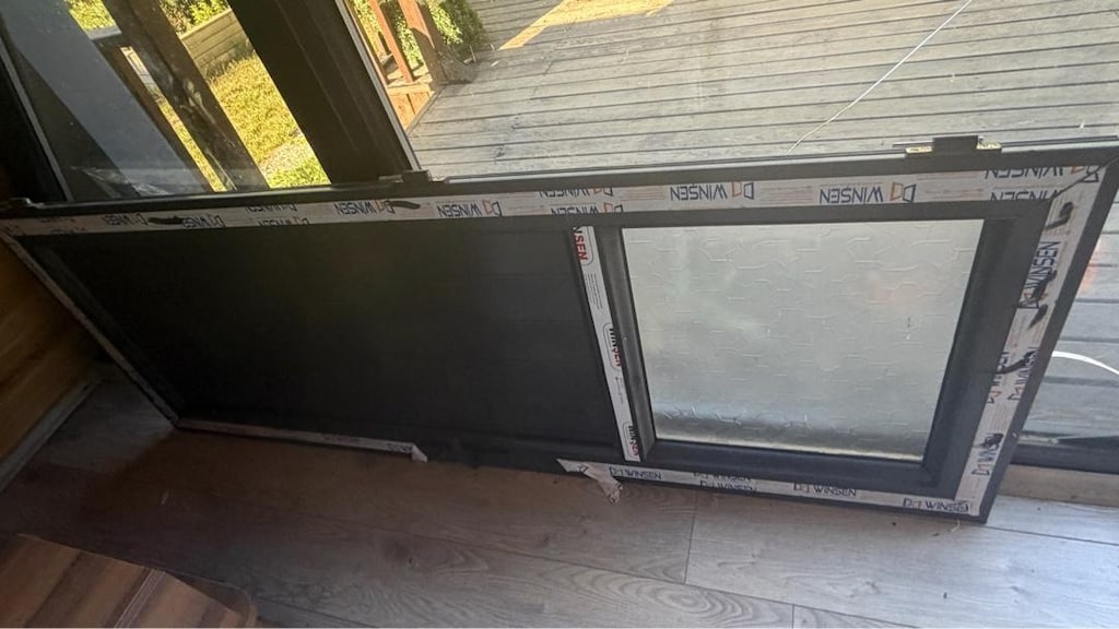 SIFIR BANYO VE TUVALET KAPISI ANTRASİT RENK SIFIR