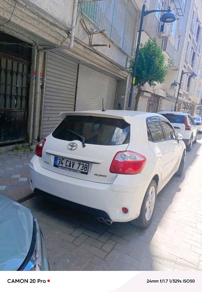 Toyota auris - 7