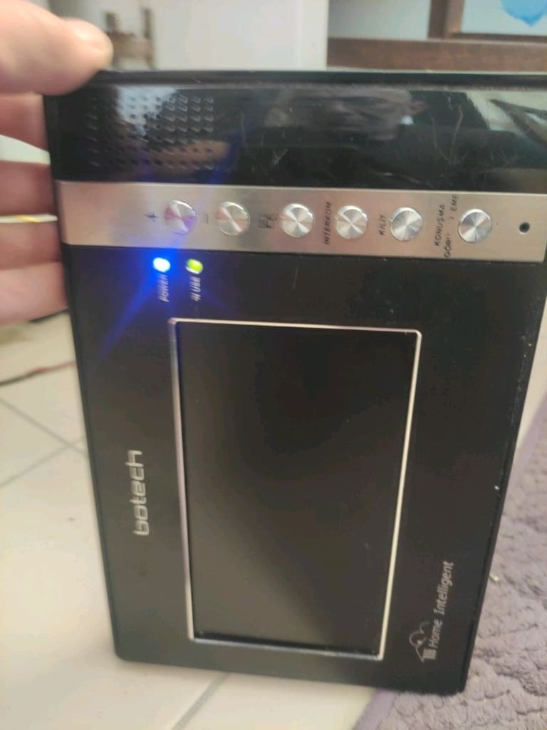 Botech AT1/C7/A4-B Akıllı Ev ve Diafon Monitörü - ÇALIŞIR DURUMDA - 4