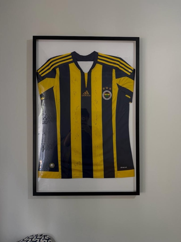 Fenerbahçe 2015-2016 Sezonu İmzalı Çerçeveli Forma - 2