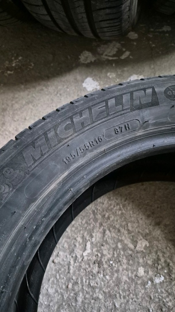 Michelin Energy Saver 195/55 R16 (4 Adet Yaz Lastiği - Dişleri İyi) - 2