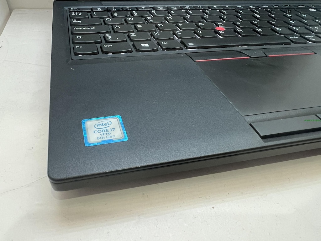 LENOVO THİNKPAD İ7 8. NESİL 32 GB RAM 512 M2SSD QUADRO P1000 - 3
