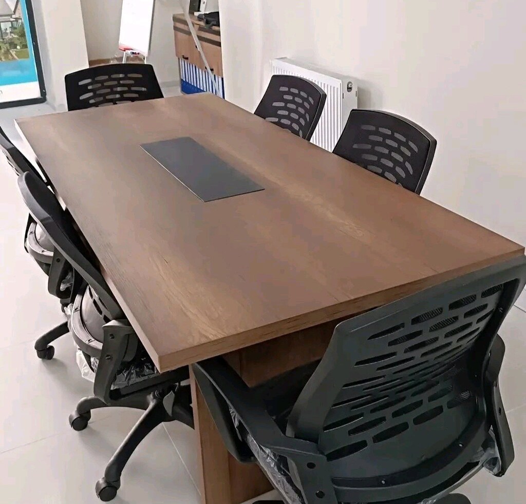 Ofis Toplantı Takımı - 3
