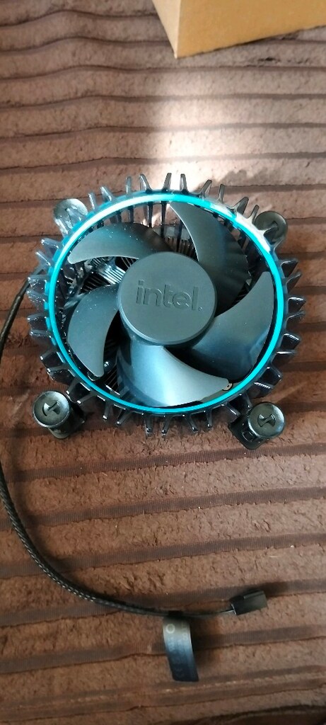intel Core 12. nesil fan - 4