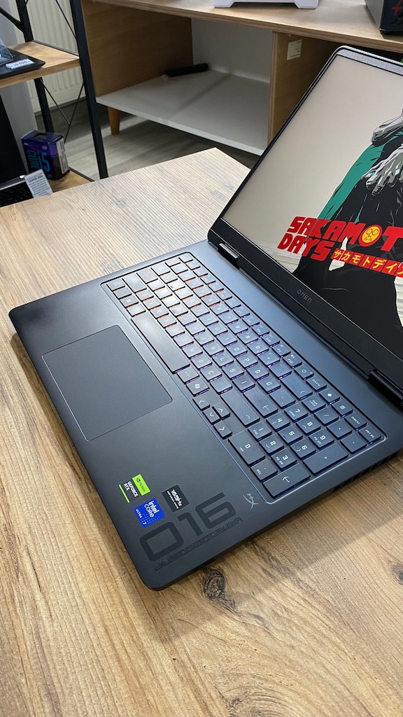 ULTRA 7 2H | RTX 5070 |HP OMEN 16 - KUSURSUZ - 16 AY GARANTİ - 7