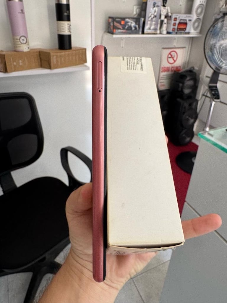 SAMSUNG A04S 64 GB SIFIR GİBİ TERTEMİZZ - 6