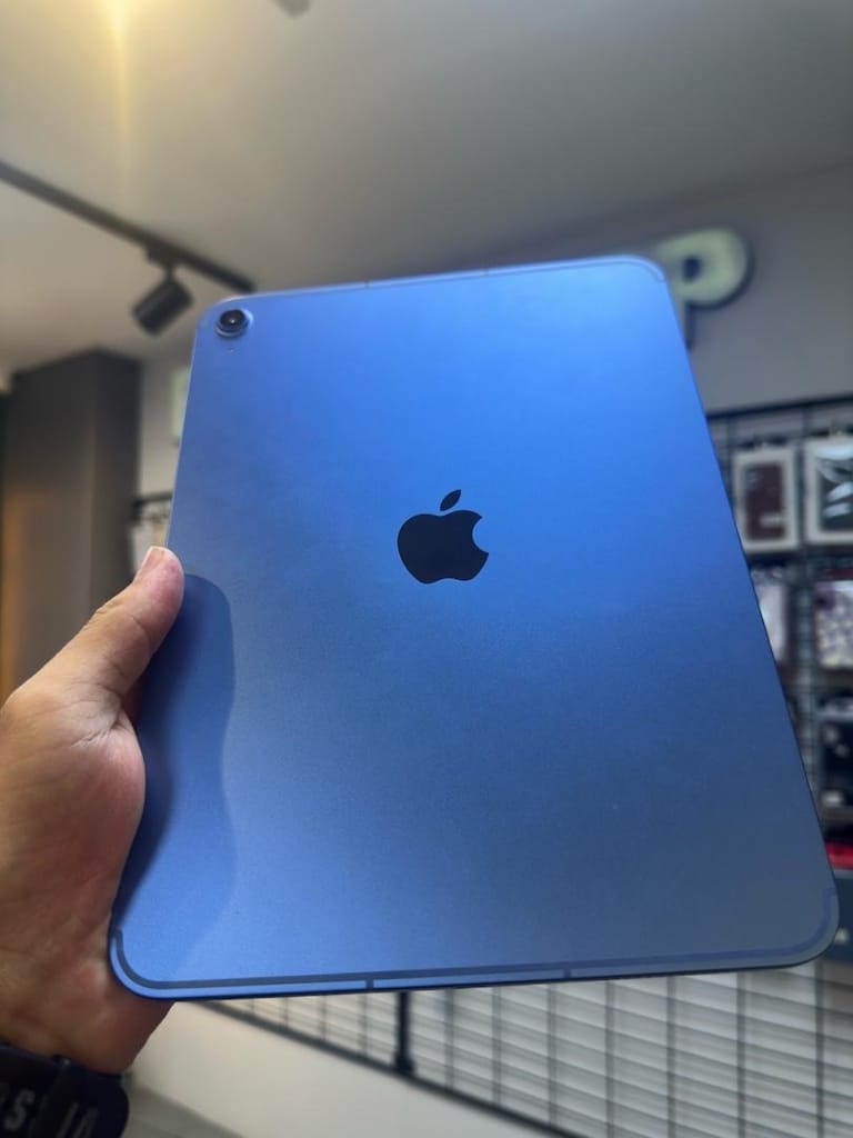 iPad(A16) - 2