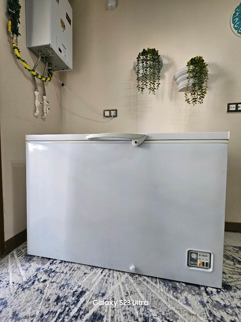 2 Ay Kullanıldı - 4.5 Yıl Garantili Uğur Sandık Tipi Derin Dondurucu