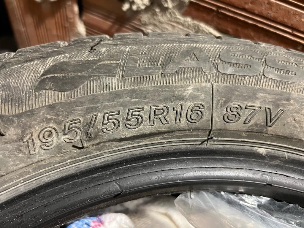 Lassa yazlık lastik 195.55.16 - 3