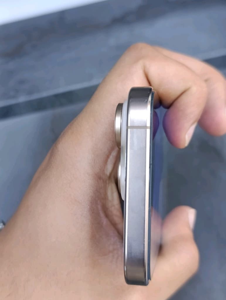 iPhone 16 pro - 6