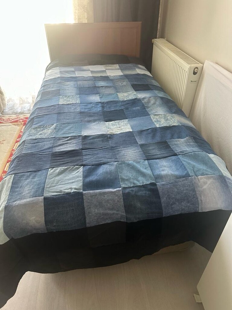 Paçwork tek kişilik yatak örtüsü 230-140 kot parçalardan el emeği