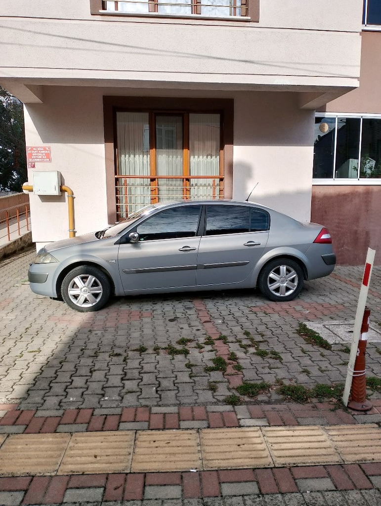 Megane 2 1.5 dci dinamik - 4