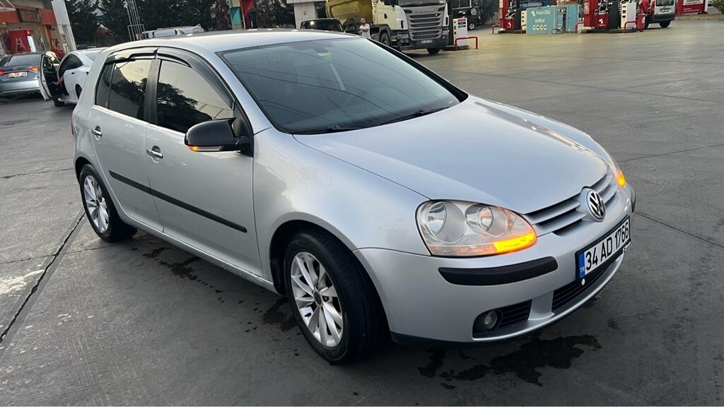 Volkswagen Golf5 2005 - 2
