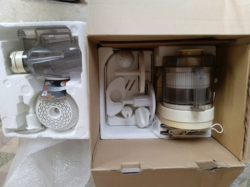 ARZUM MUTFAK ROBOTU TAM TAKIM - 2