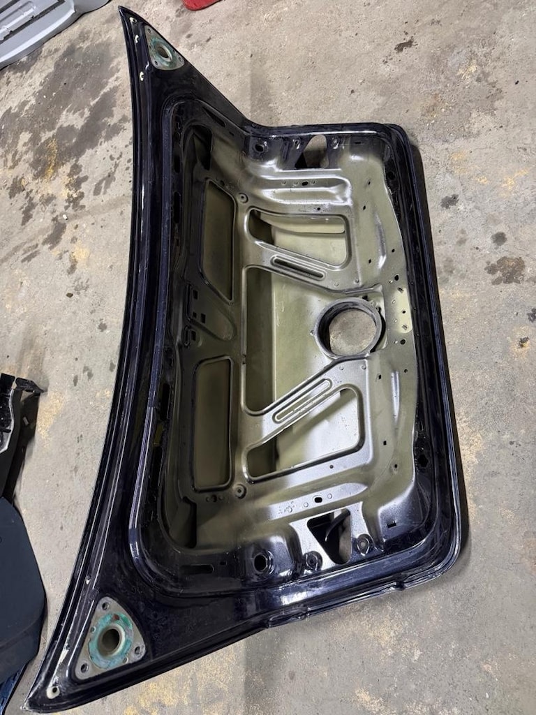 passat B6 bagaj kapağı çıkma orinal - 8