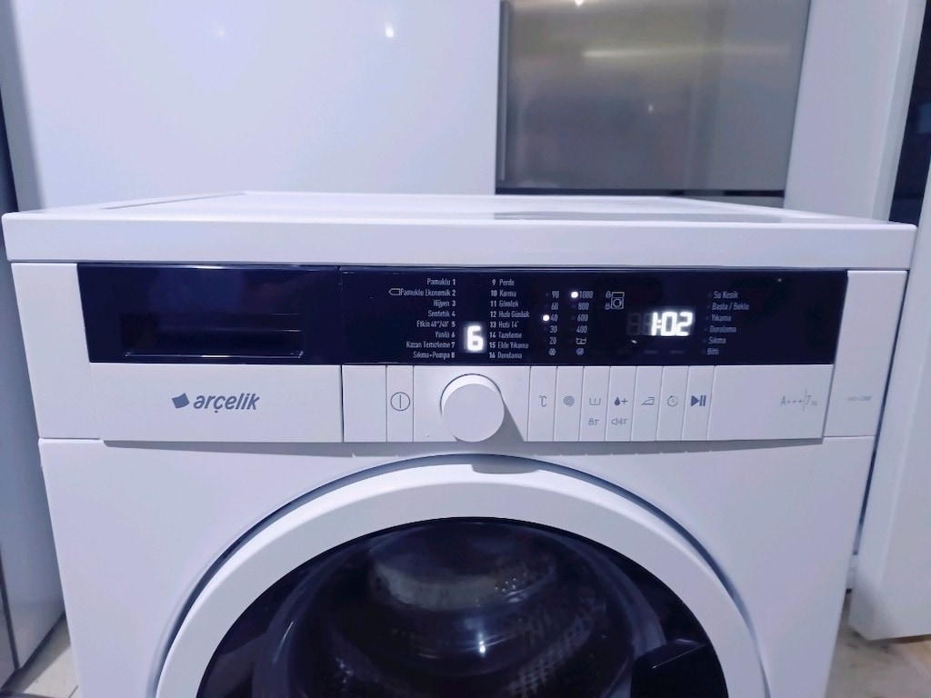 6.000 TL Etkin Arçelik 7 Kg piyano serisi A+++ enerji 1000 devir çamaş - 6
