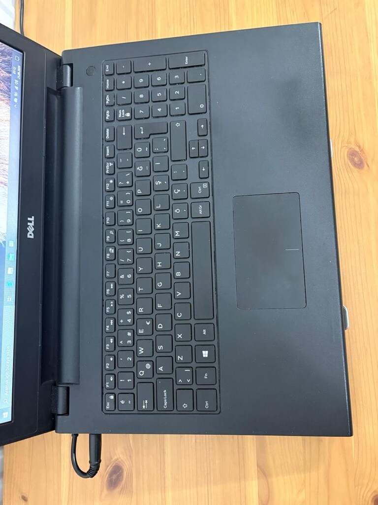 DELL TEMİZ LAPTOP | İ3 4005u | NVİDİA 820M | 4 GB RAM | 500 GB HDD - 2